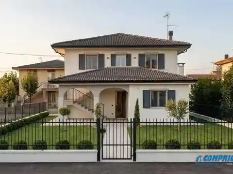 Villa in vendita a Borgo Veneto