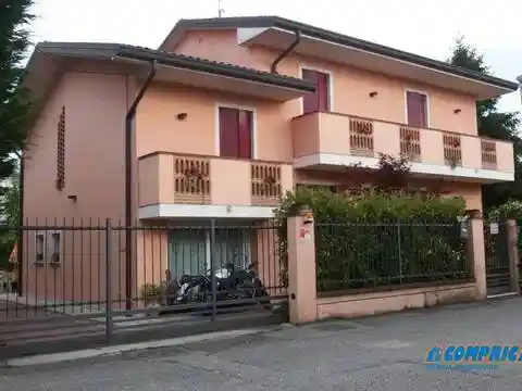 Villa in vendita a Montagnana