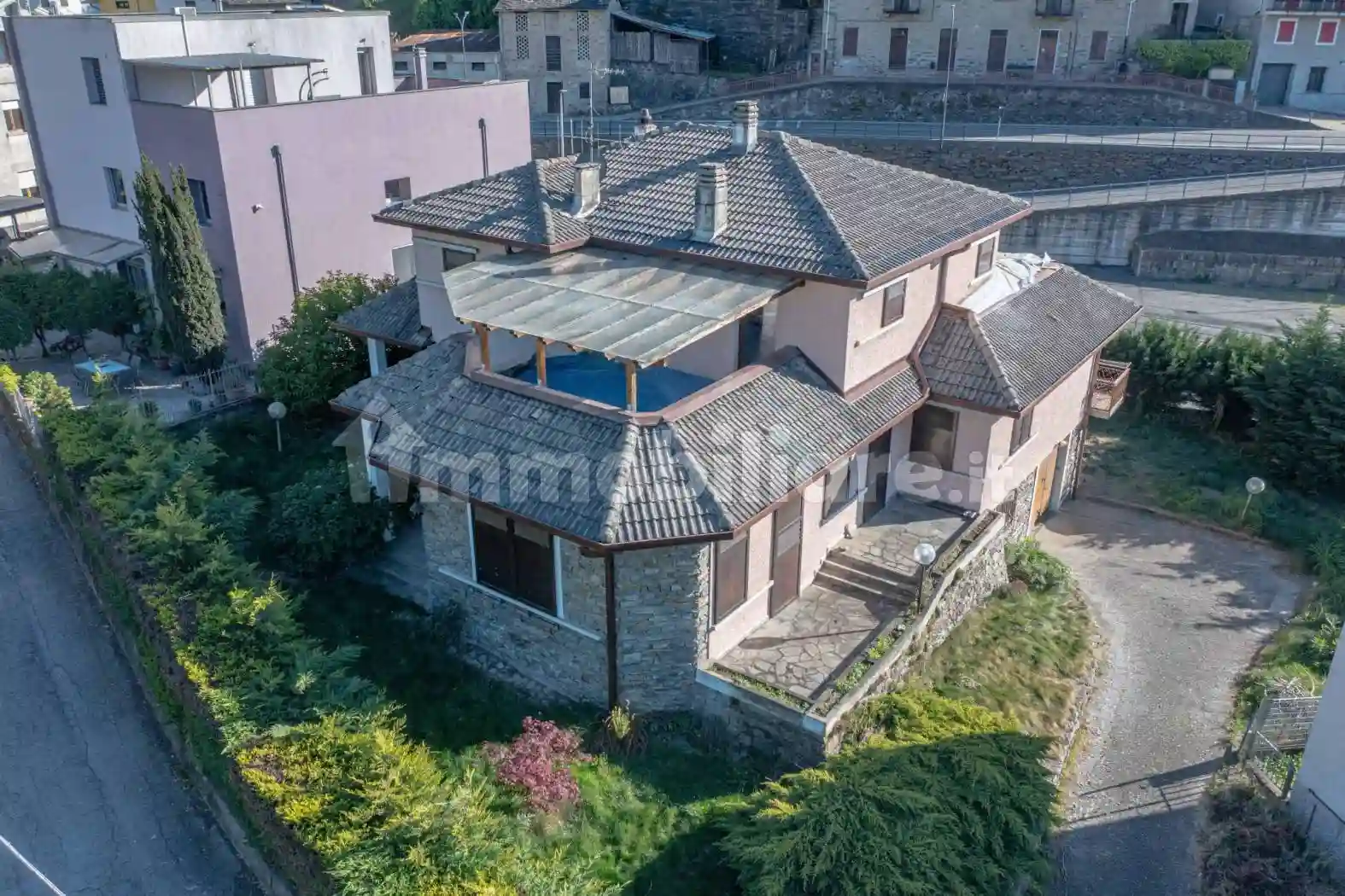 Villa - foto 2