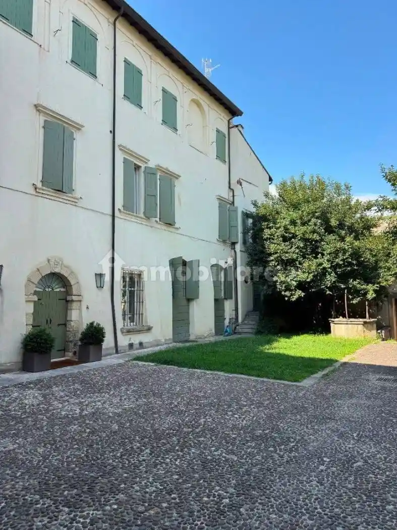 Appartamento in affitto a Verona