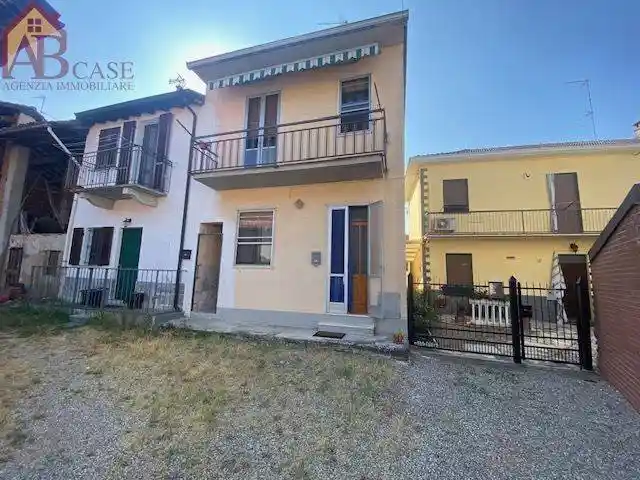 Casa indipendente in vendita a Gambolò