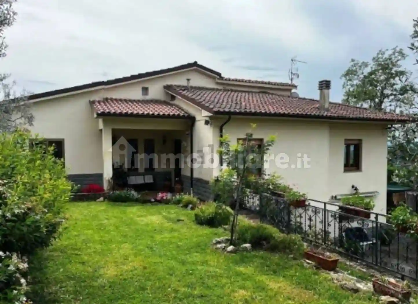 Villa - foto 2
