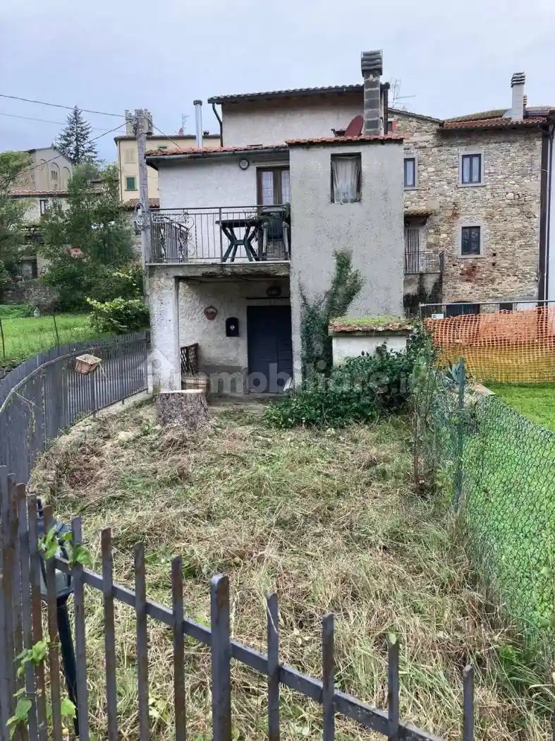 Villa in vendita a Castel Focognano