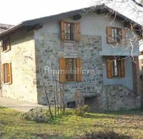 Rustico - Casale in vendita a Pianello Val Tidone