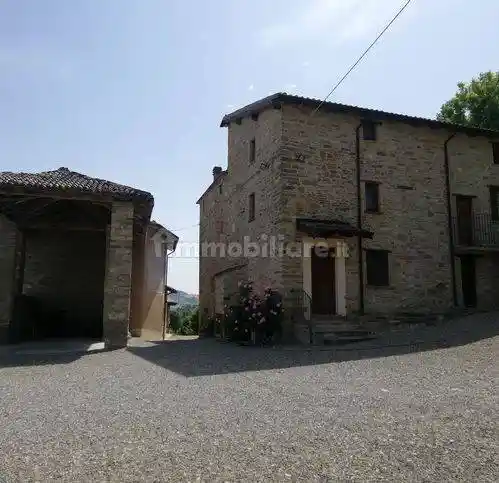 Rustico - Casale in vendita a Piozzano