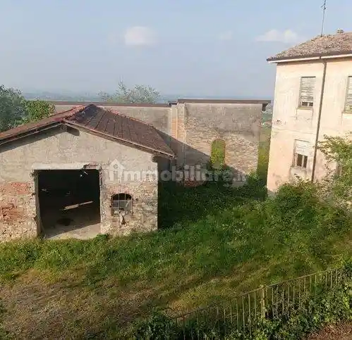 Rustico - Casale in vendita a Piozzano