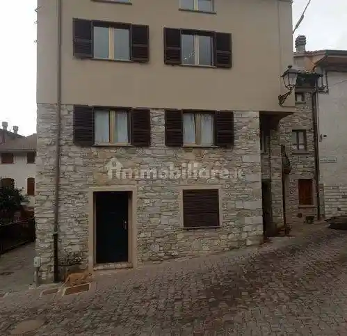 Rustico - Casale in vendita a Alta Val Tidone