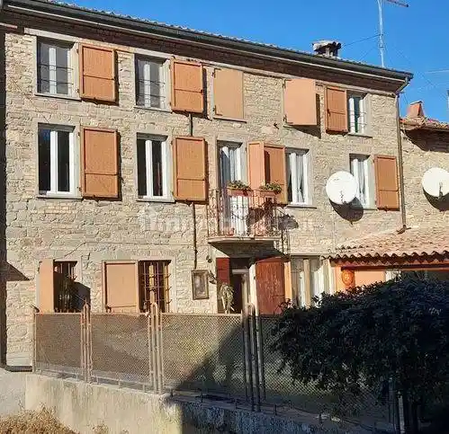 Rustico - Casale in vendita a Alta Val Tidone
