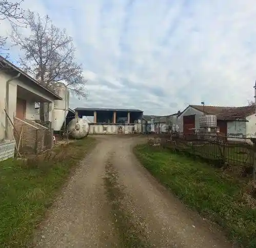 Rustico - Casale in vendita a Gragnano Trebbiense