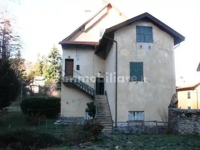 Appartamento in vendita a Urbe
