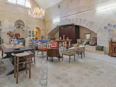 Villa in vendita a Lizzanello
