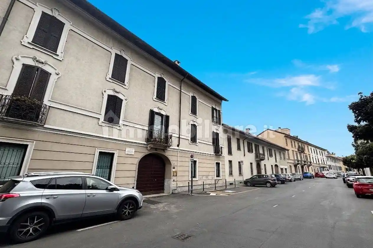 Appartamento in vendita a Monza