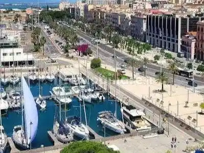 Appartamento in vendita a Cagliari