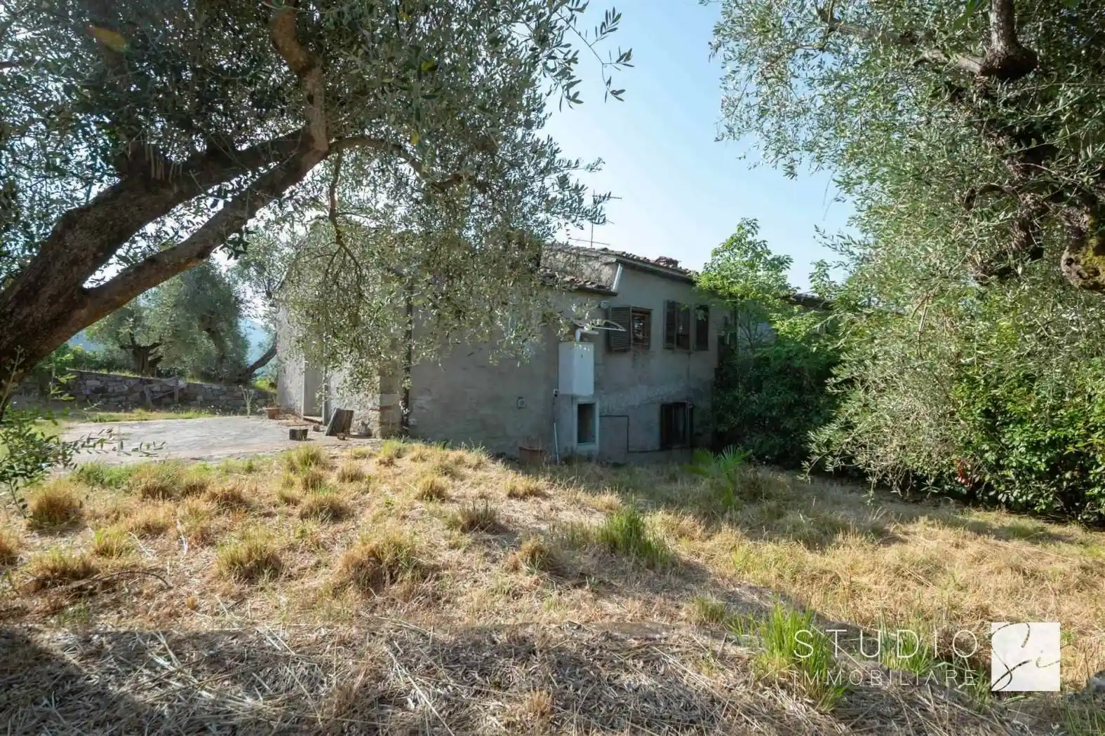 Rustico - Casale in vendita a Montemurlo