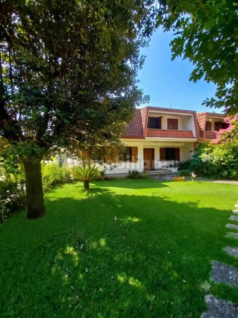 Villa in vendita a Frosinone