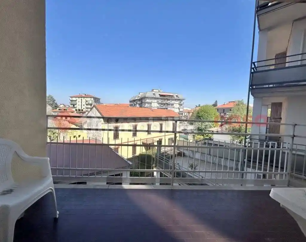Appartamento in vendita a Arona