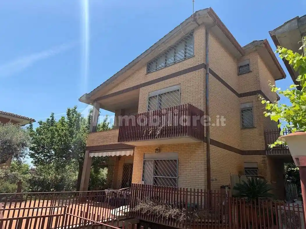 Villa in vendita a Cerveteri