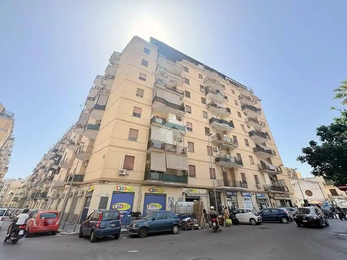 Appartamento in vendita a Palermo