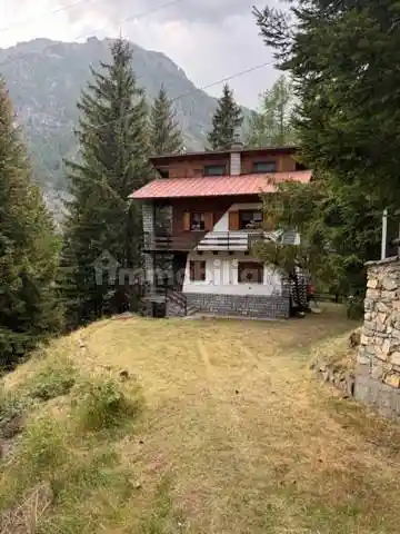 Casa indipendente in vendita a Varzo