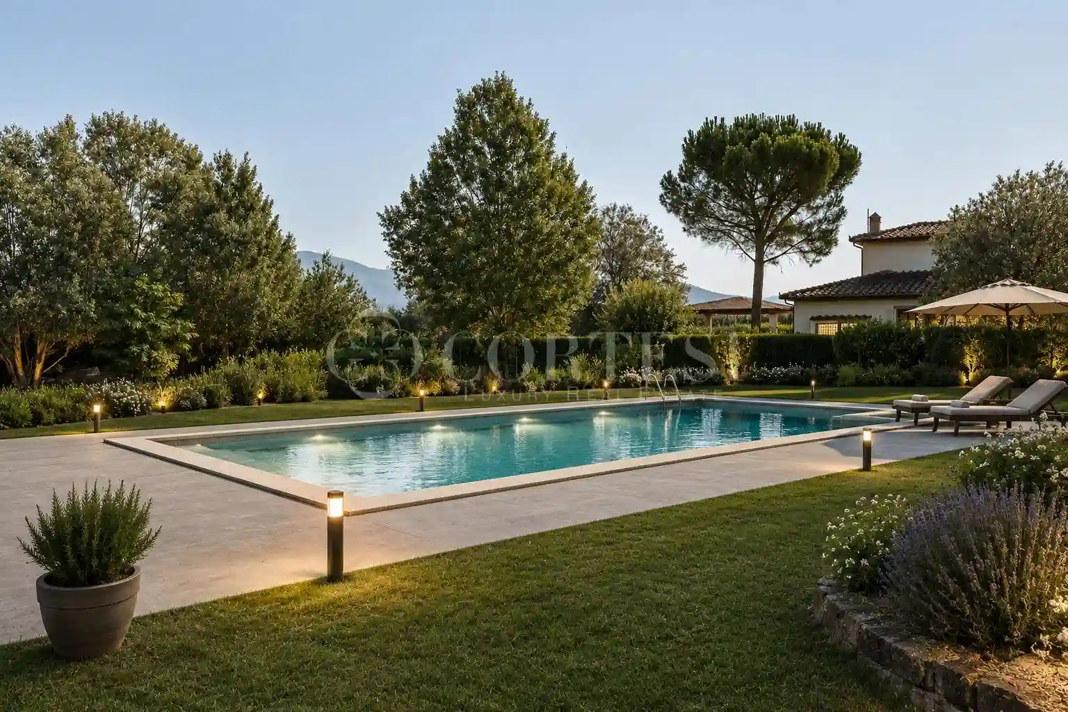 Villa - foto 2