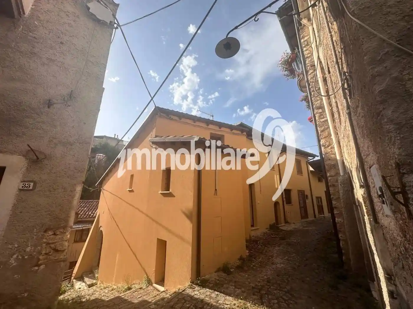 Casa indipendente in vendita a L'Aquila