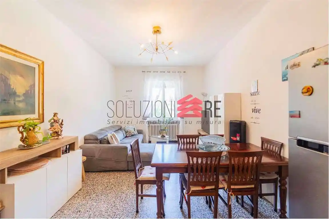 Appartamento in vendita a Novara