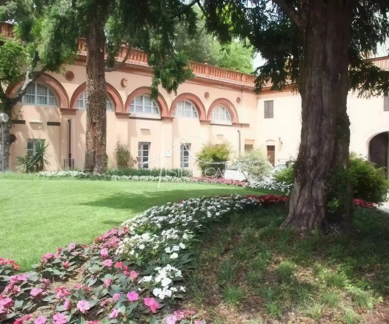 Palazzo - Edificio in vendita a Mantova