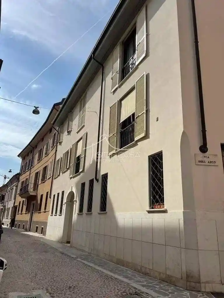Appartamento in vendita a Mantova