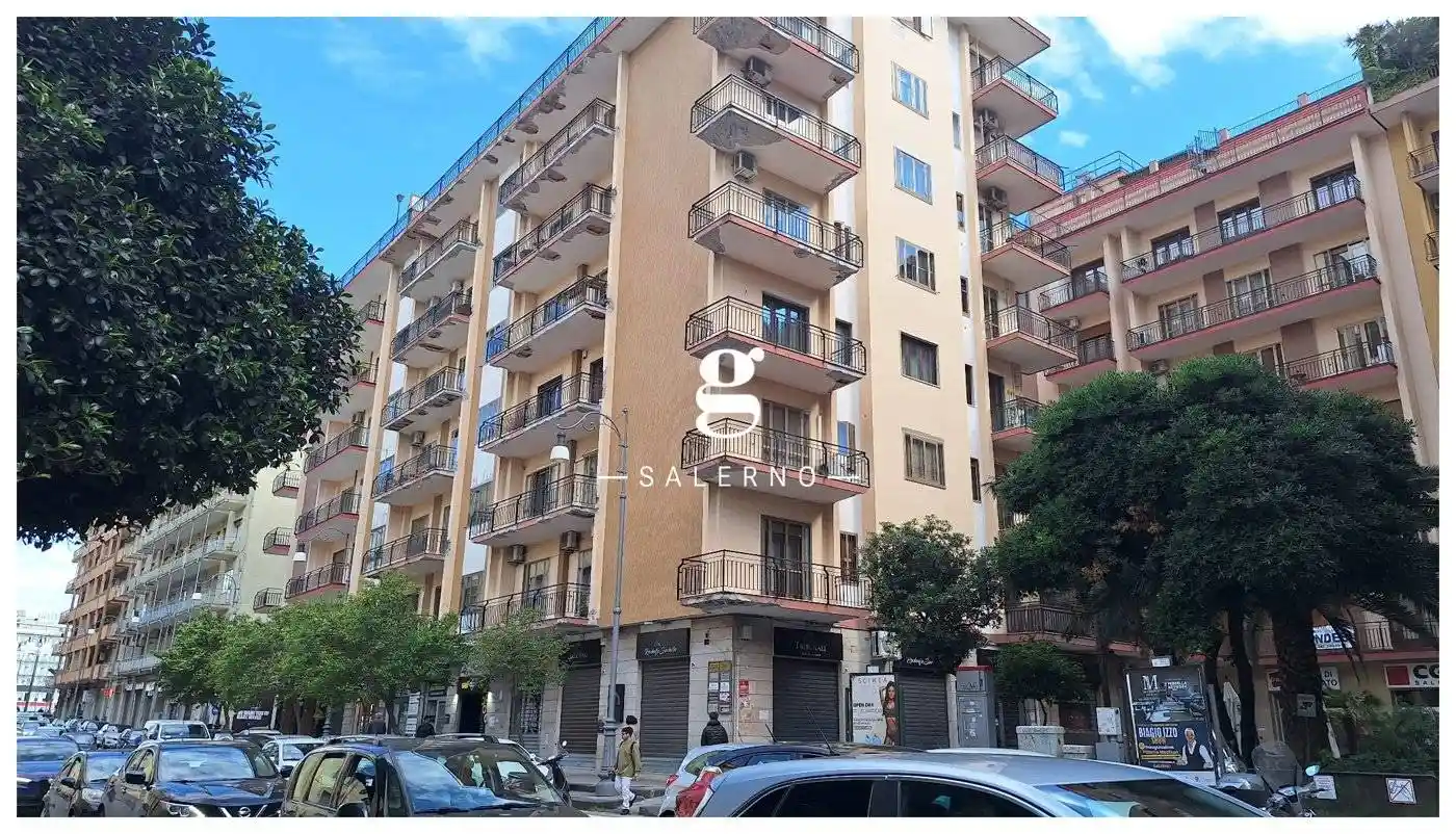 Appartamento in affitto a Salerno