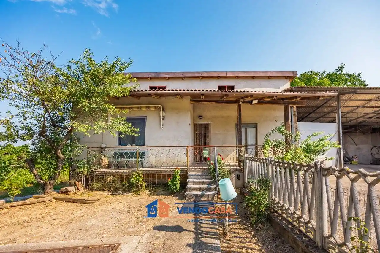 Villa in vendita a Dogliani