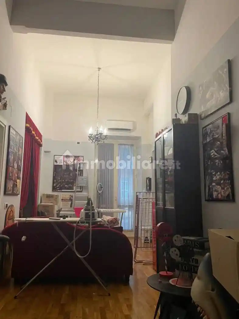 Appartamento in affitto a Napoli