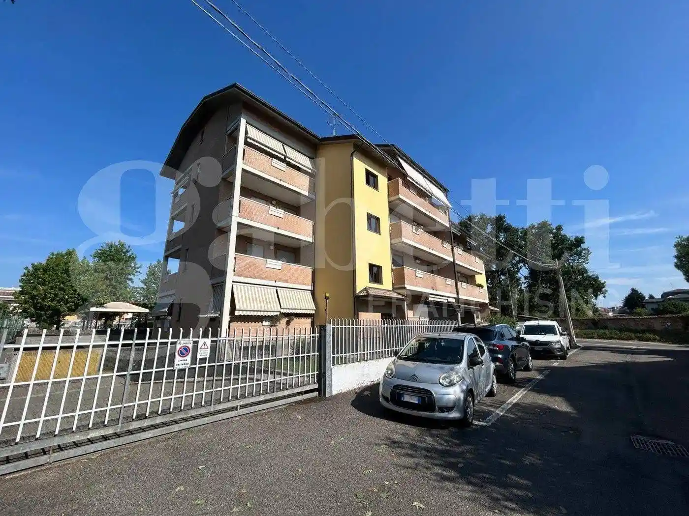 Appartamento in vendita a Limbiate