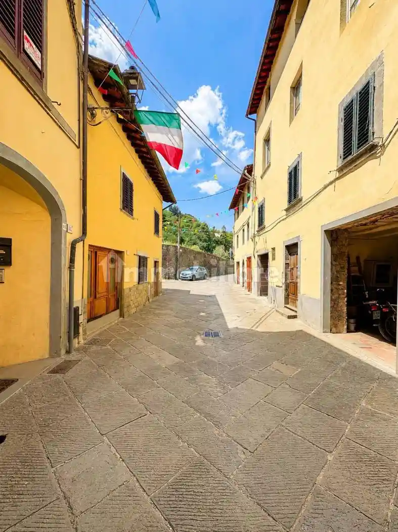 Appartamento in vendita a Castel San Niccolò