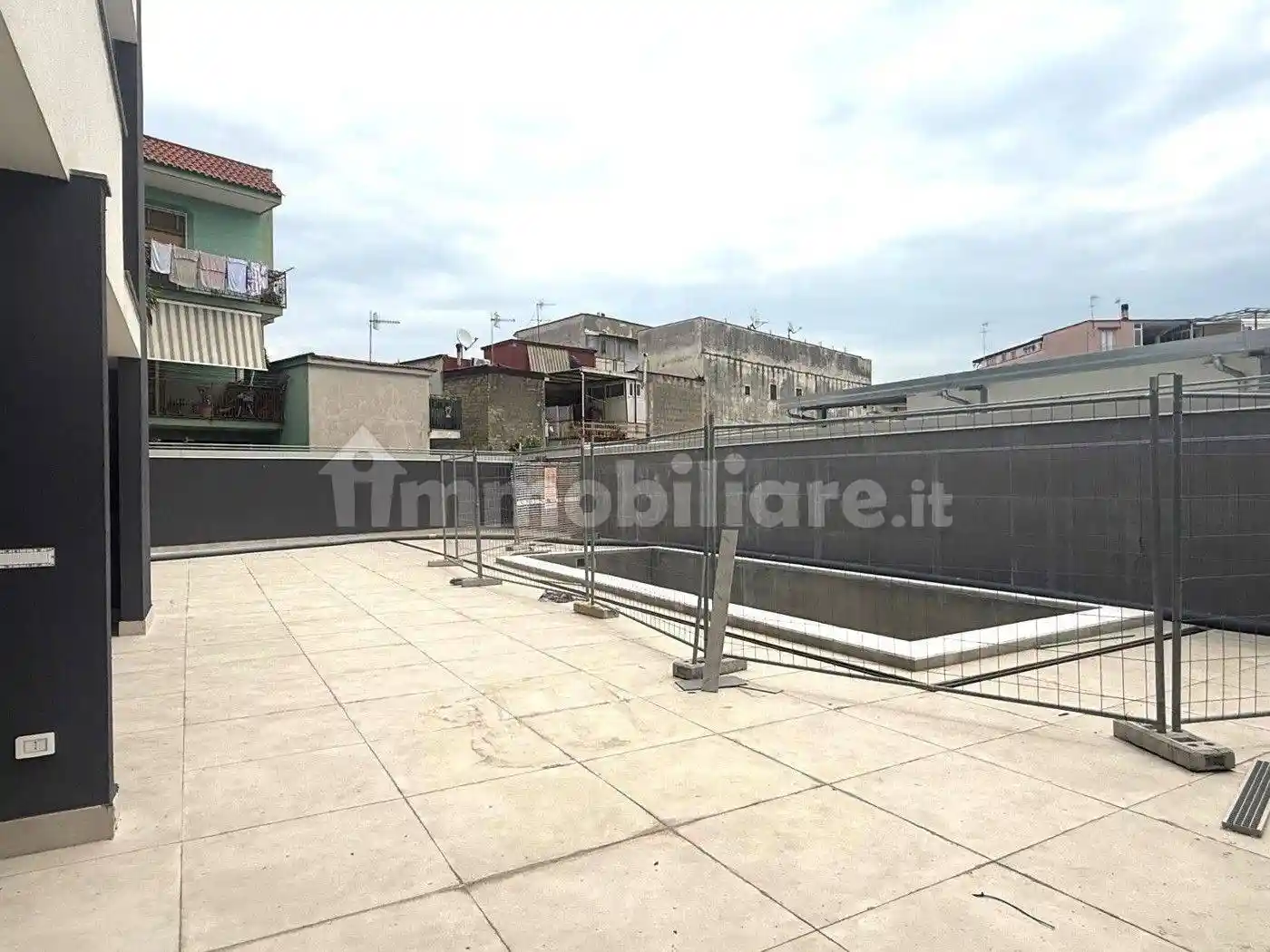Appartamento in vendita a Napoli