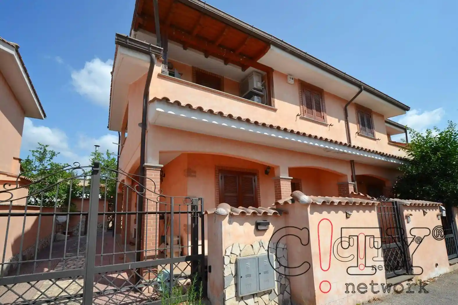 Villa in vendita a Pomezia