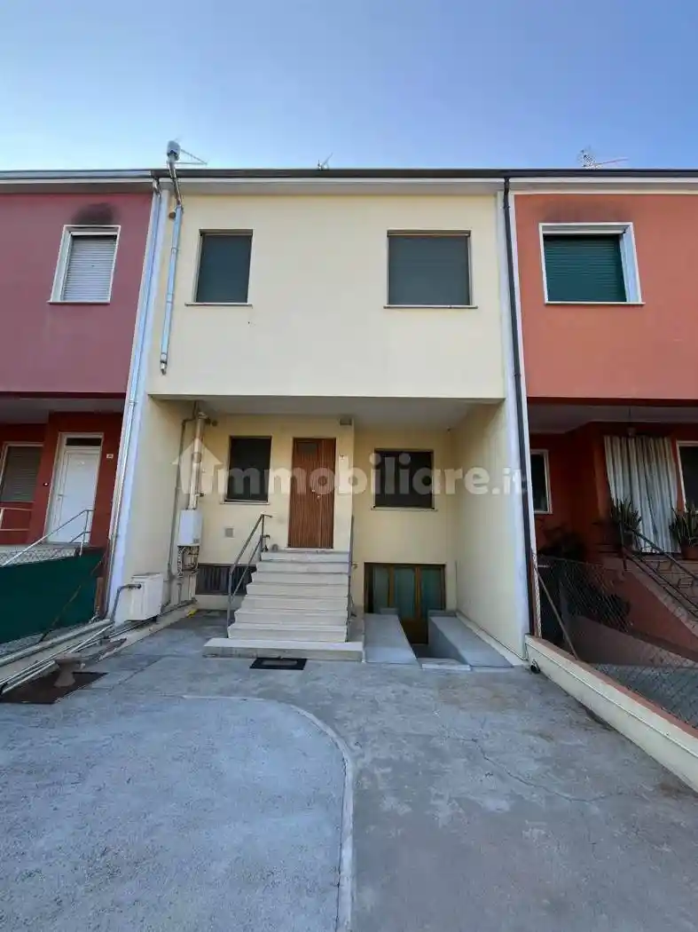 Casa indipendente in vendita a Quistello