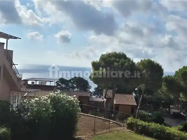 Appartamento in vendita a Rio