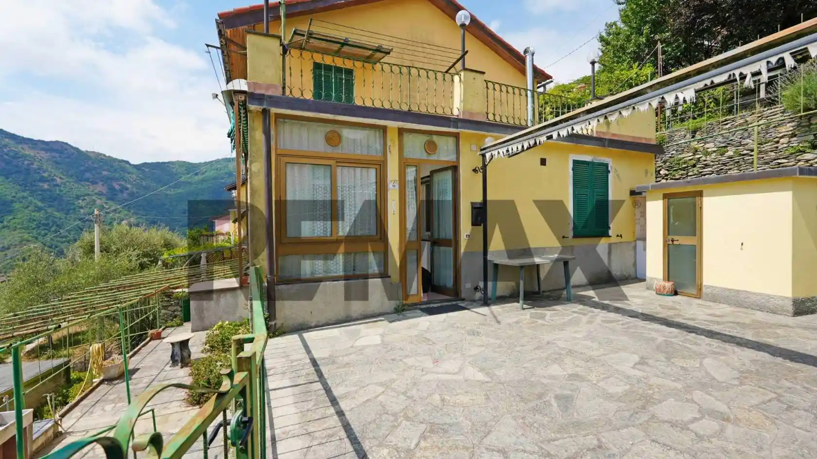 Casa indipendente in vendita a Avegno
