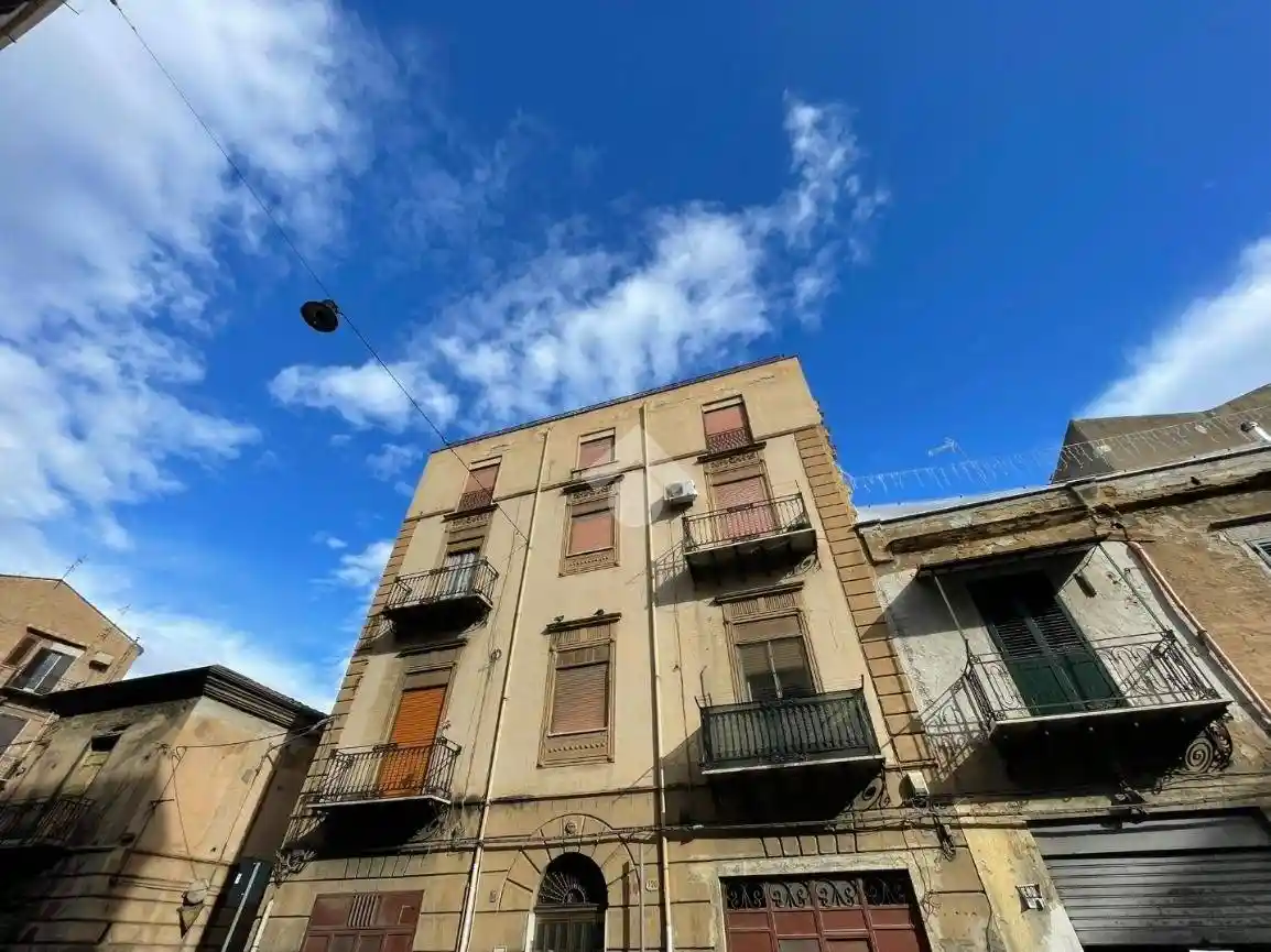 Appartamento in affitto a Palermo