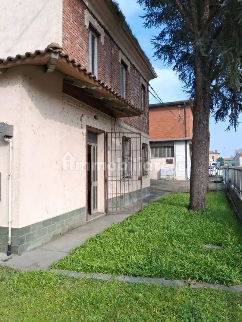 Villa in vendita a Conselice