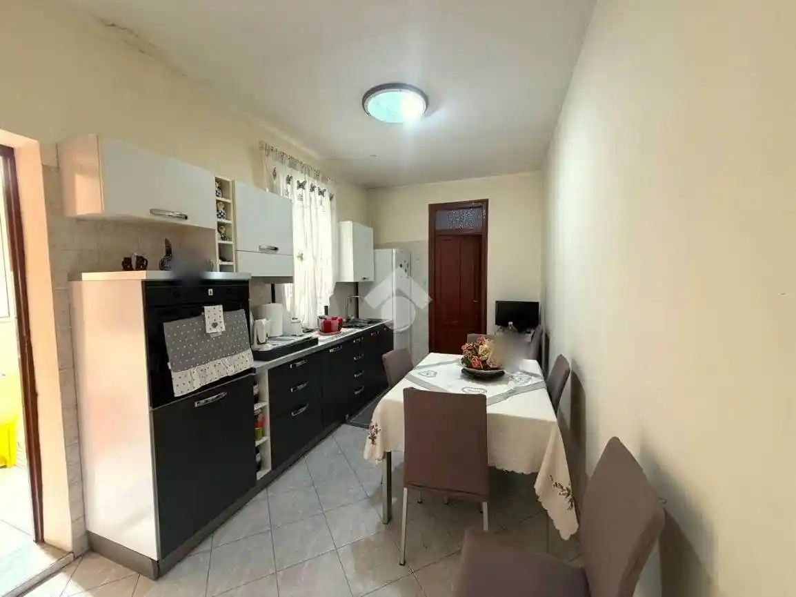 Appartamento in vendita a Palermo