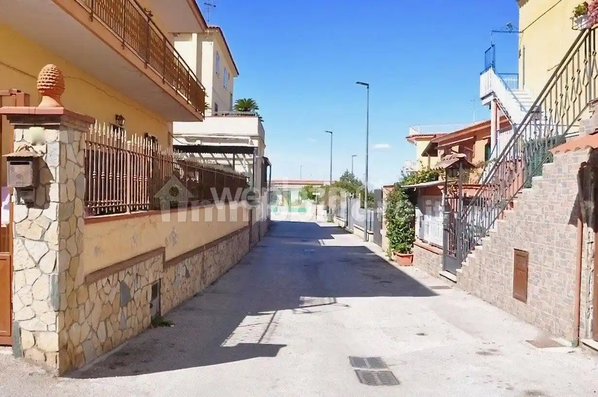 Appartamento in vendita a Massa di Somma