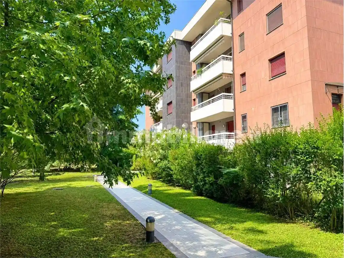 Appartamento in vendita a Rho
