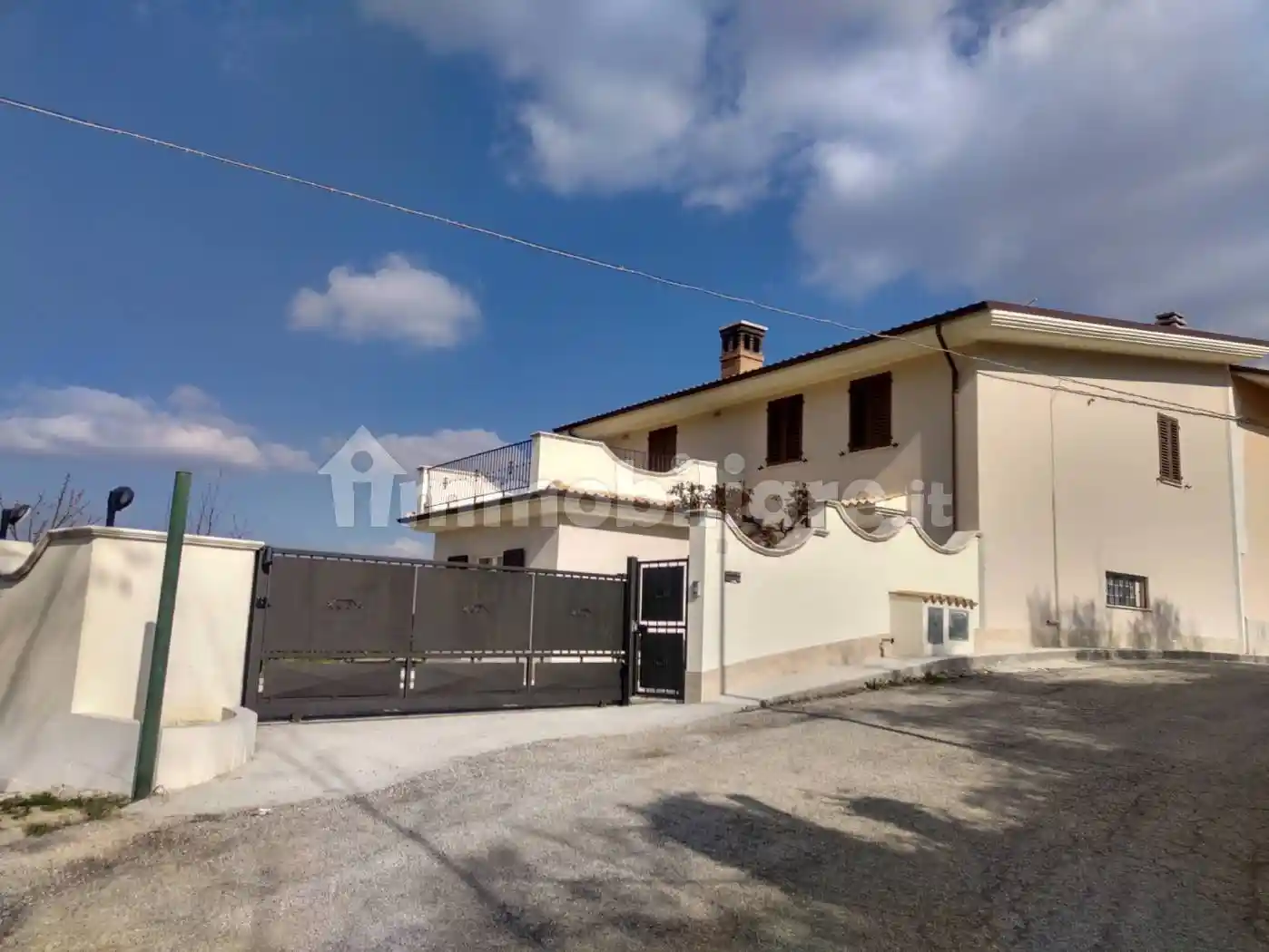 Villa in vendita a Ascoli Piceno