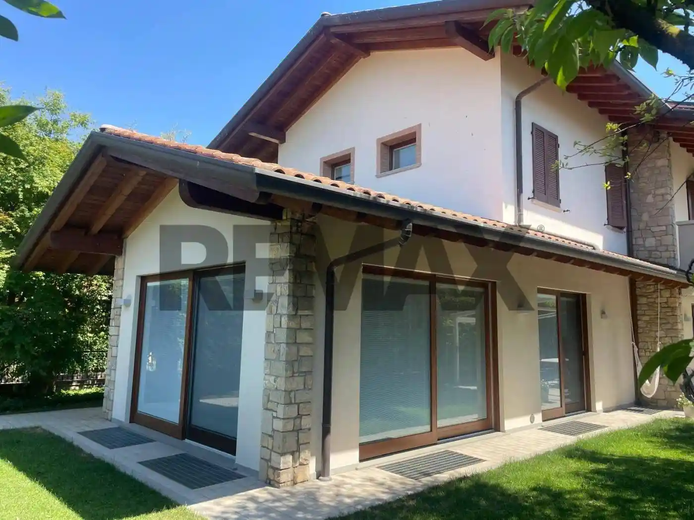 Villa in vendita a Treviolo