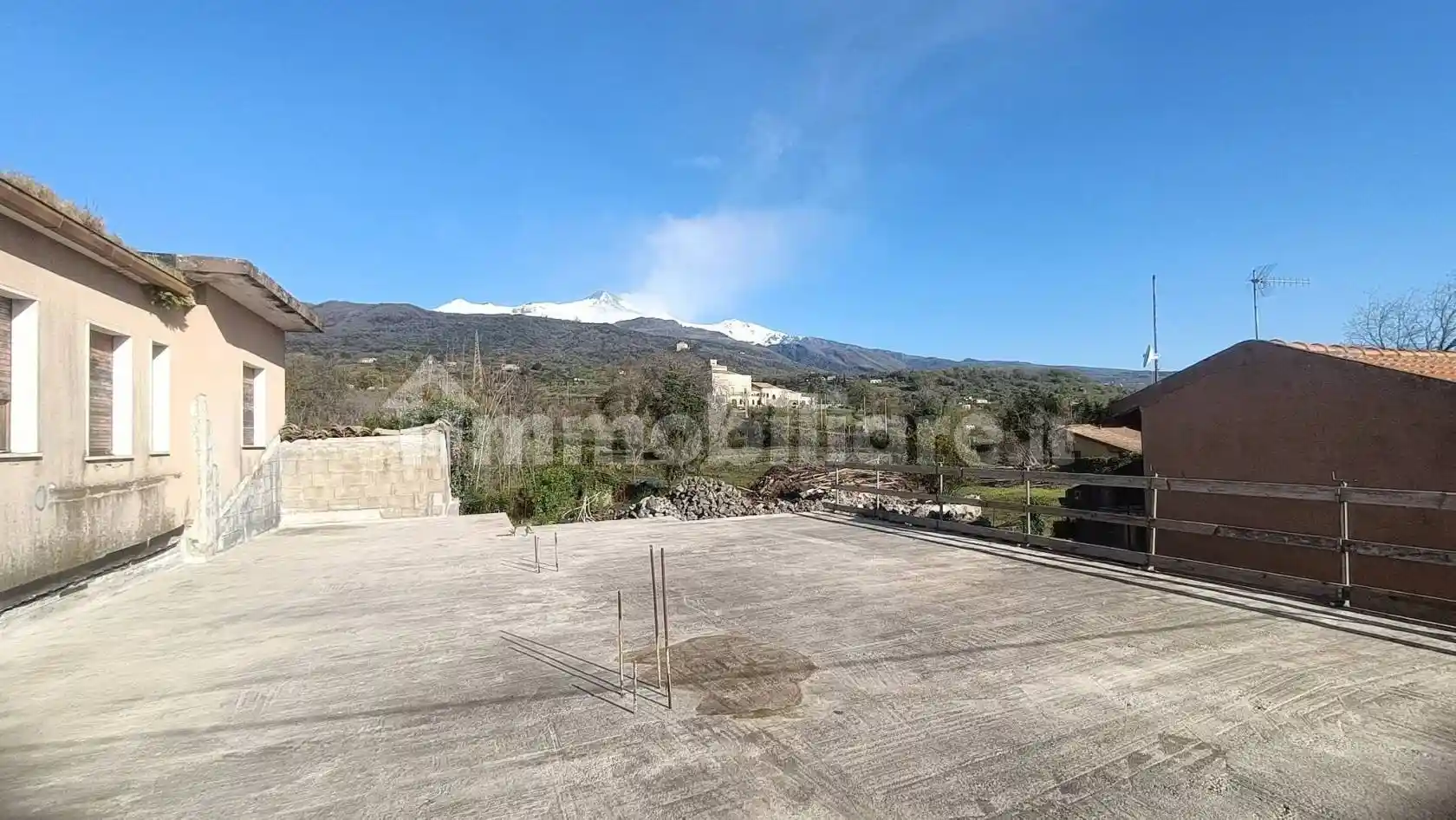 Casa indipendente in vendita a Zafferana Etnea