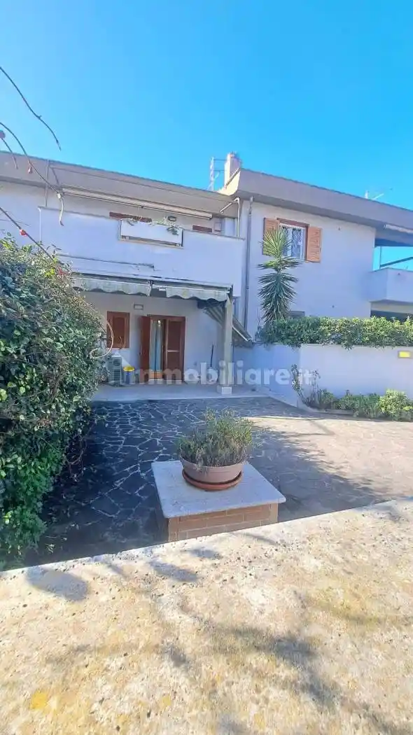 Villa in vendita a Anzio