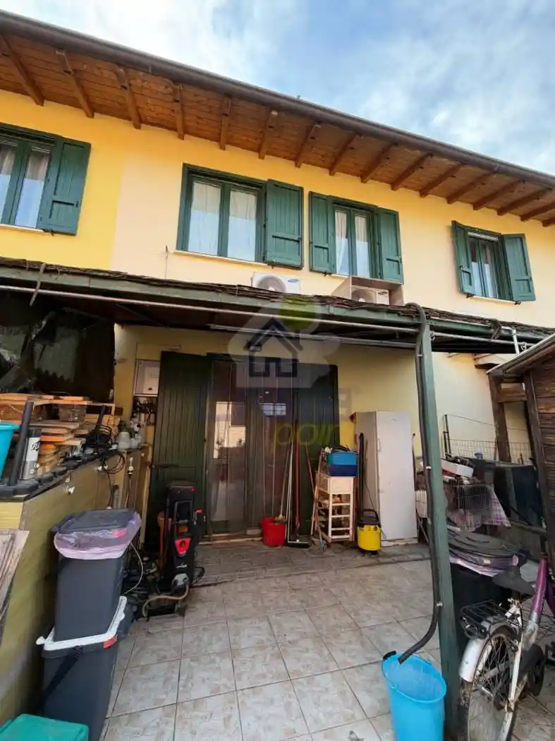 Villetta a schiera in vendita a Brandico