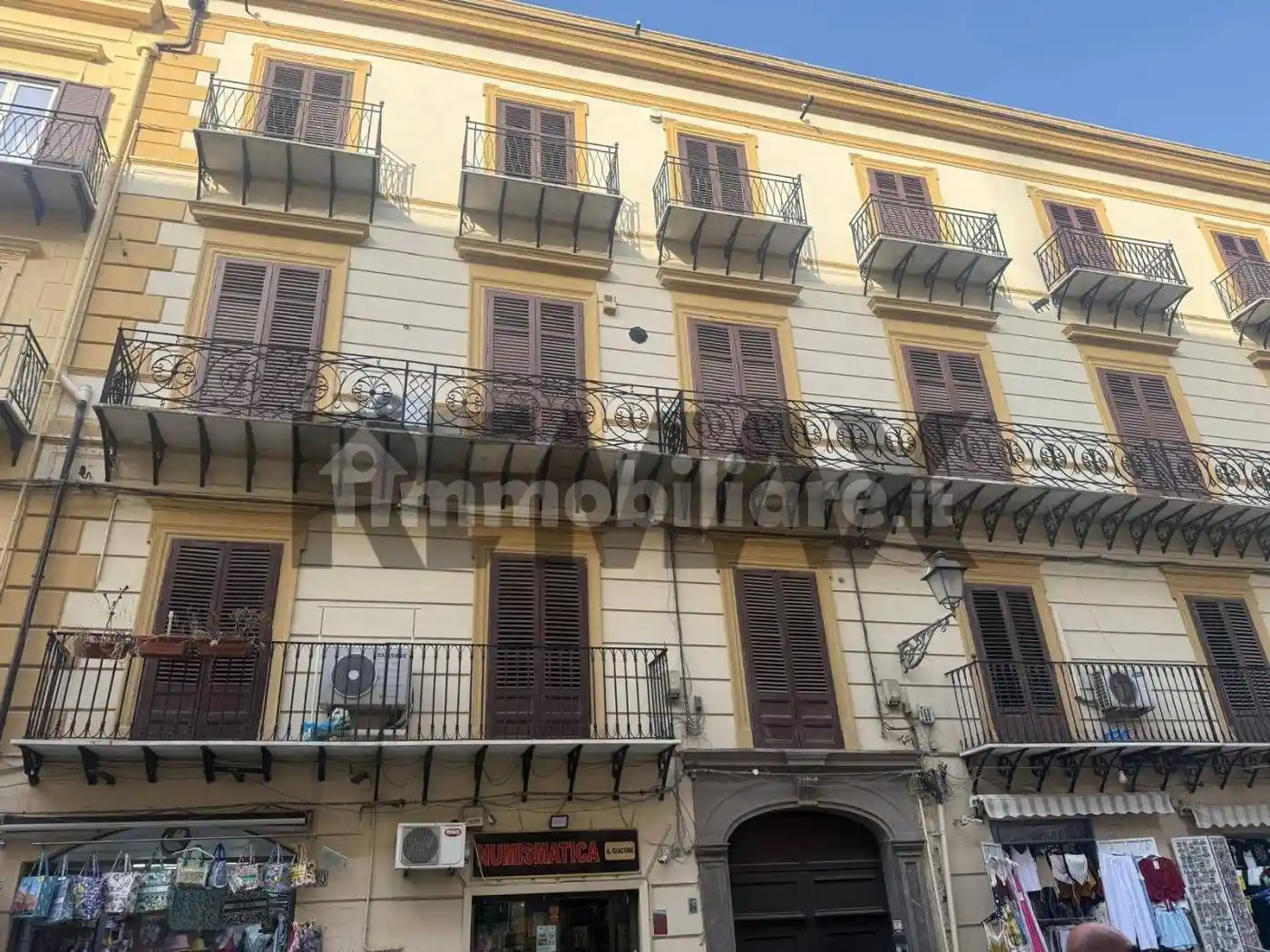 Appartamento in vendita a Palermo