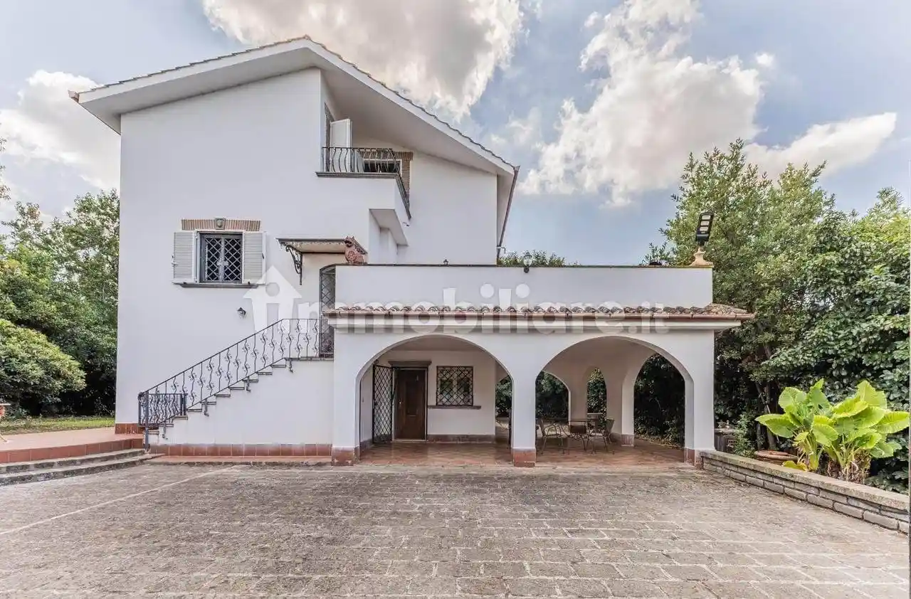 Villa in vendita a Cerveteri